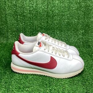 Nike SZ 6.5 Cortez Classic White and Red Woman’s Sneakers